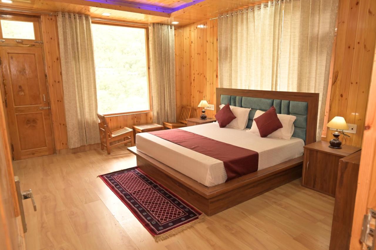 Hotel Royal Galaxy Tirthan Banjar Экстерьер фото