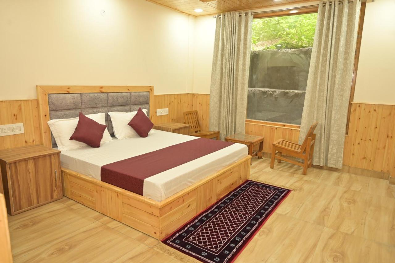 Hotel Royal Galaxy Tirthan Banjar Экстерьер фото