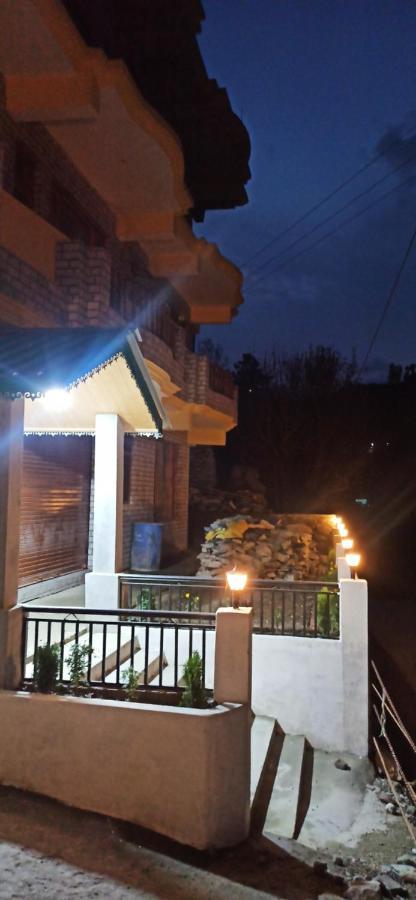 Hotel Royal Galaxy Tirthan Banjar Экстерьер фото