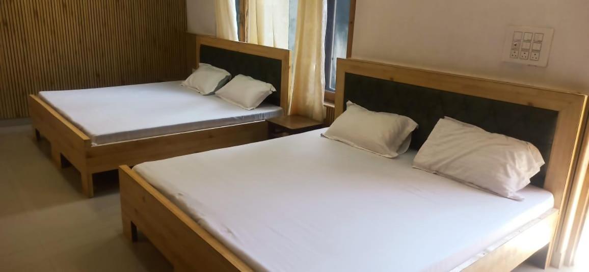 Hotel Royal Galaxy Tirthan Banjar Экстерьер фото